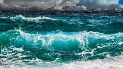На Азовському морі оголосили штормове попередження