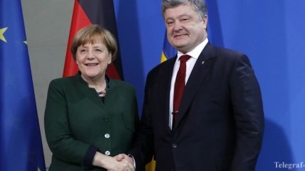 Порошенко и Меркель договорились о встрече в формате "нормандской четверки"