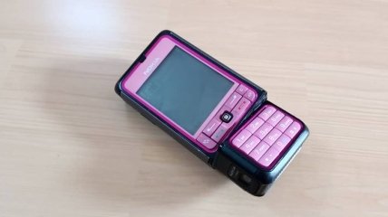 Как у Nokia 3250: Vivo запатентировала смартфон с необычным дисплеем (Фото)