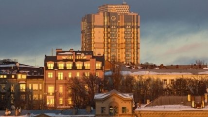 Украинцу за жизнь на квартиру не заработать