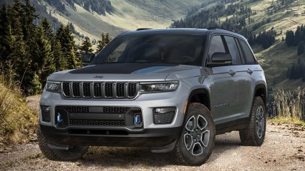 Grand Cherokee 2023 року