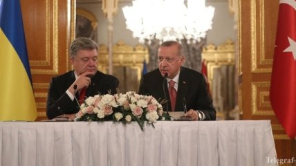 Порошенко: Турция не останется в стороне от вопросов ползучей агрессии РФ 