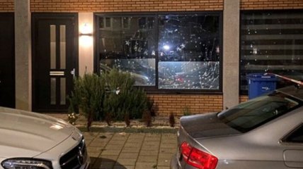 В Роттердаме прогремел взрыв: неизвестный кинул гранату в жилой дом (фото) 