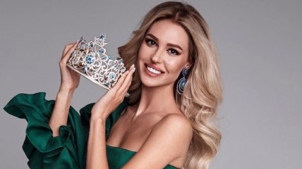 Мисс Украина-Вселенная 2018 показала, как молодо выглядит ее мама