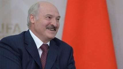 Лукашенко: треба висилати західні ЗМІ, бо вони закликають людей на майдани