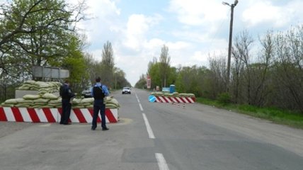 Блок-посты вокруг Мариуполя контролируют украинские военнослужащие