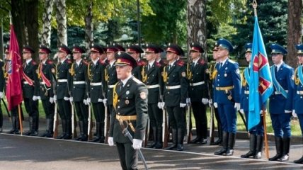 На 2013 год Саламатин просит у Азарова 22,8 млрд грн на армию 