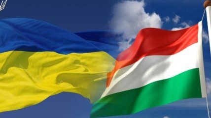 МИД Украины отреагировало на автономии венгров в соседних странах