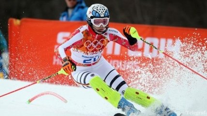 Хефль-Риш стала олимпийской чемпионкой в суперкомбинации