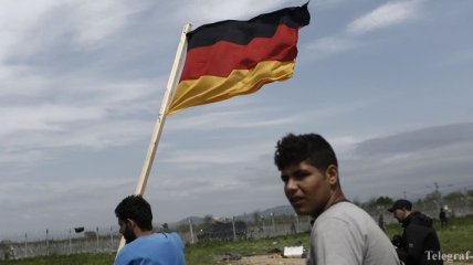 Германия хочет продлить пограничный контроль в ЕС