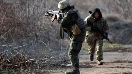 Боевики обстреляли Крымское из гранатометов и пулеметов