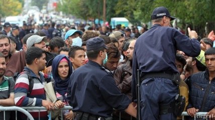 Сотни тысяч мигрантов могут депортировать из Европы