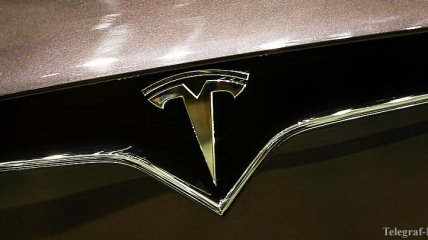 Акции Tesla за считанные дни взлетели на 33,7% 