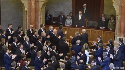 Президентом Венгрии снова избран Янош Адер