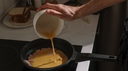 Что приготовить на завтрак - рецепт сытного омлета