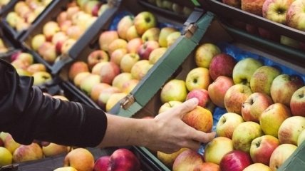 В Украине заметно выросли цены на яблоки