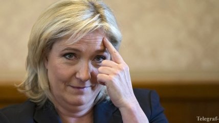 Во Франции против Ле Пен возбудили еще одно дело