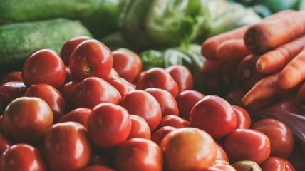 Весомые причины чаще есть помидоры