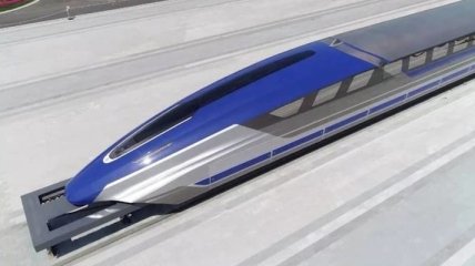 В Китае показали самый быстрый поезд в мире