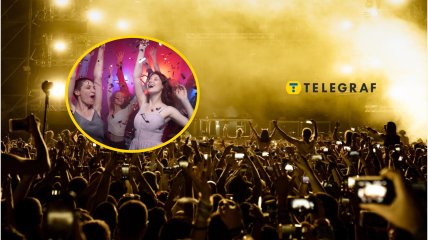 Люди наслаждаются музыкой