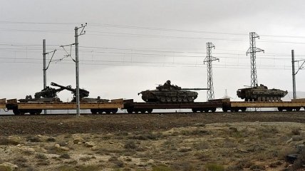 Армянские танки идут в Баку: трофеи Азербайджана в войне за Карабах попали на фото