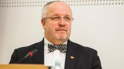 Министр обороны Литвы имеет родню в Ивано-Франковске