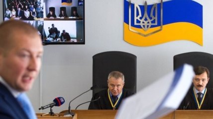  Госизмена Януковича: адвокат не видит смысла вызывать Путина в суд