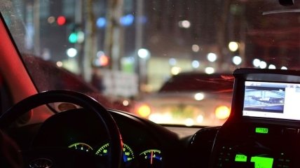 Особенности ночного вождения: какие ошибки допускают водители?