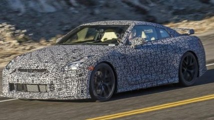 Nissan GT-R поймали во время тестов