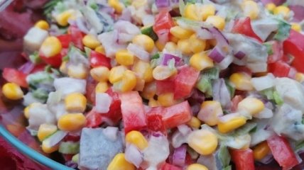 35 лучших рецептов салатов на Лайфхакере - Лайфхакер