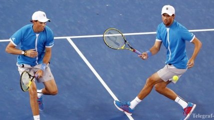 Братья Брайаны сенсационно вылетели с Australian Open