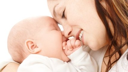 Доказано, что новорожденные дети не подражают своим родителям