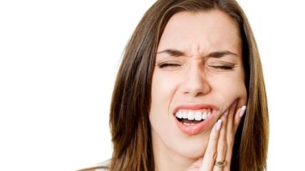 Народные способы, как избавиться от зубной боли 