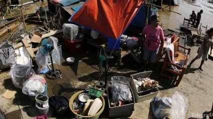 Над Филиппинами пронесся тайфун, 12 погибших 