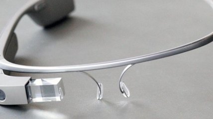 "Умные" очки Google Glass могут приобрести все желающие