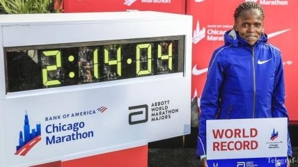 Кенийская бегунья побила 16-летний мировой рекорд в марафоне