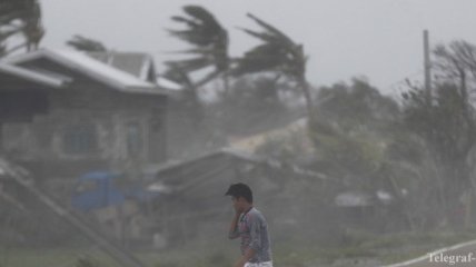 Тайфун Мангхут обрушился на Азию