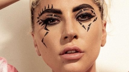 Леди Гага отпраздновала годовщину оскароносного фильма (Фото)