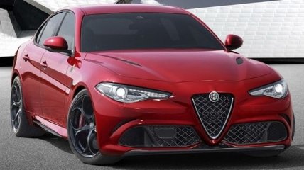 Компания Alfa-Romeo выпустит новый мощный автомобиль