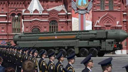 В росії знову брязкають ядерною зброєю