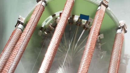Введен в эксплуатацию самый длинный сверхпроводник в мире