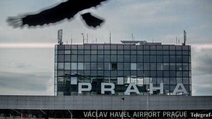 В Пражском аэропорту будут проверять багажи на наличие взрывчатки