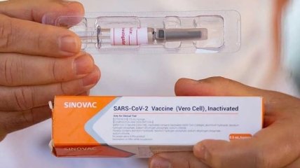 В Украине одобрили для применения еще одну вакцину от коронавируса