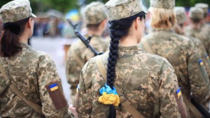 Женщин в Украине мобилизуют только по их желанию