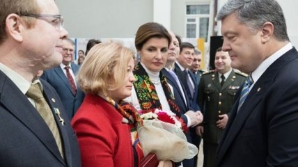 Порошенко наградил Геращенко Орденом княгини Ольги