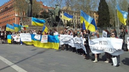 Украинцы Рима почтили память "Небесной Сотни"