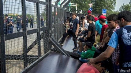Европарламент поддержал распределение 120 тысяч мигрантов