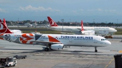 В Стамбуле столкнулись два пассажирских самолета