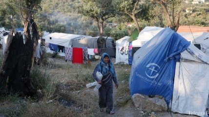 Греческие Салоники массово заполонили мигранты