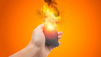 Телефон горит